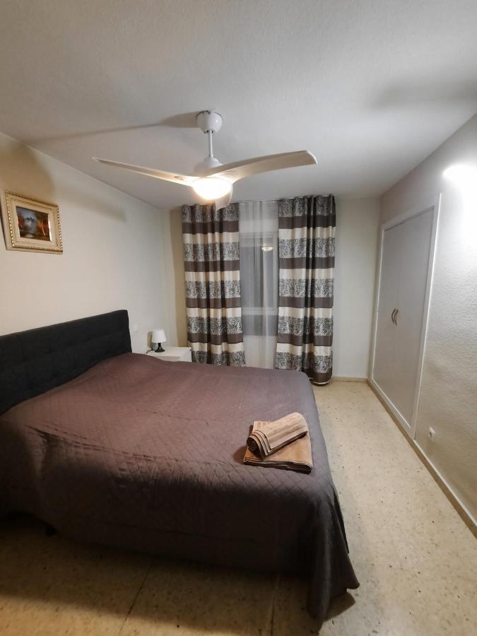 Apartamento B Ani Apartment อาลิกันเต ภายนอก รูปภาพ