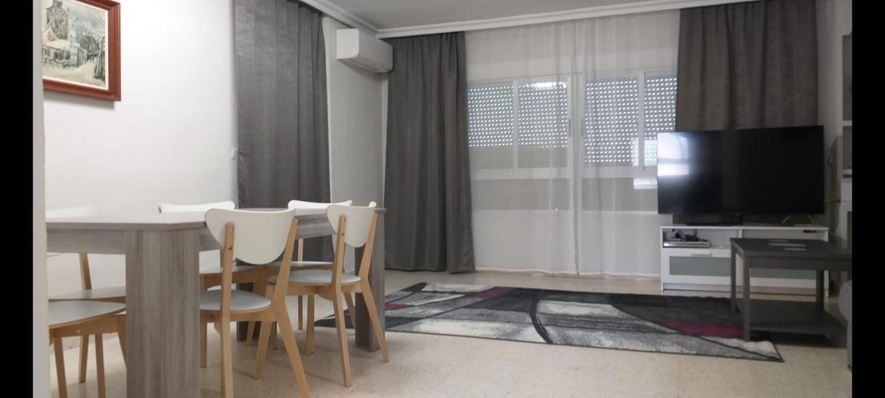 Apartamento B Ani Apartment อาลิกันเต ภายนอก รูปภาพ