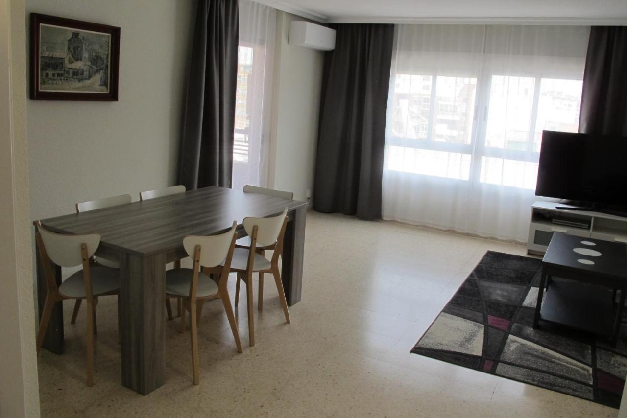Apartamento B Ani Apartment อาลิกันเต ภายนอก รูปภาพ