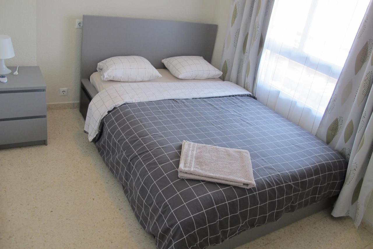 Apartamento B Ani Apartment อาลิกันเต ภายนอก รูปภาพ