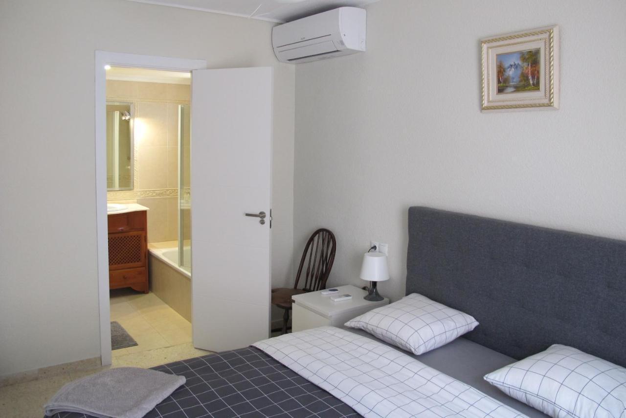 Apartamento B Ani Apartment อาลิกันเต ภายนอก รูปภาพ
