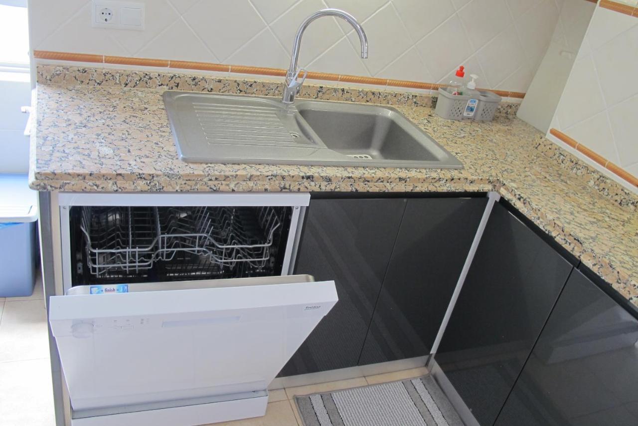 Apartamento B Ani Apartment อาลิกันเต ภายนอก รูปภาพ